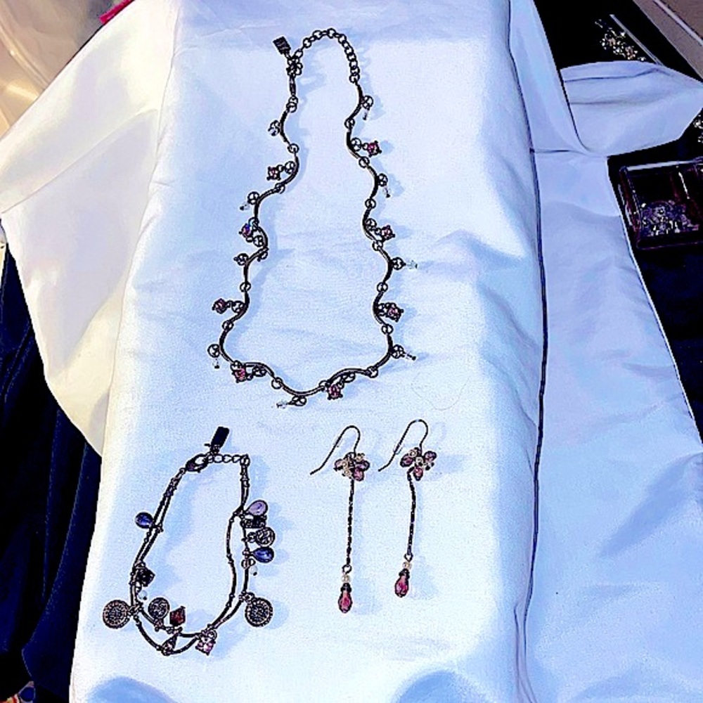 1928 necklace, bracelet and earrings bundle. Beautiful copper color.